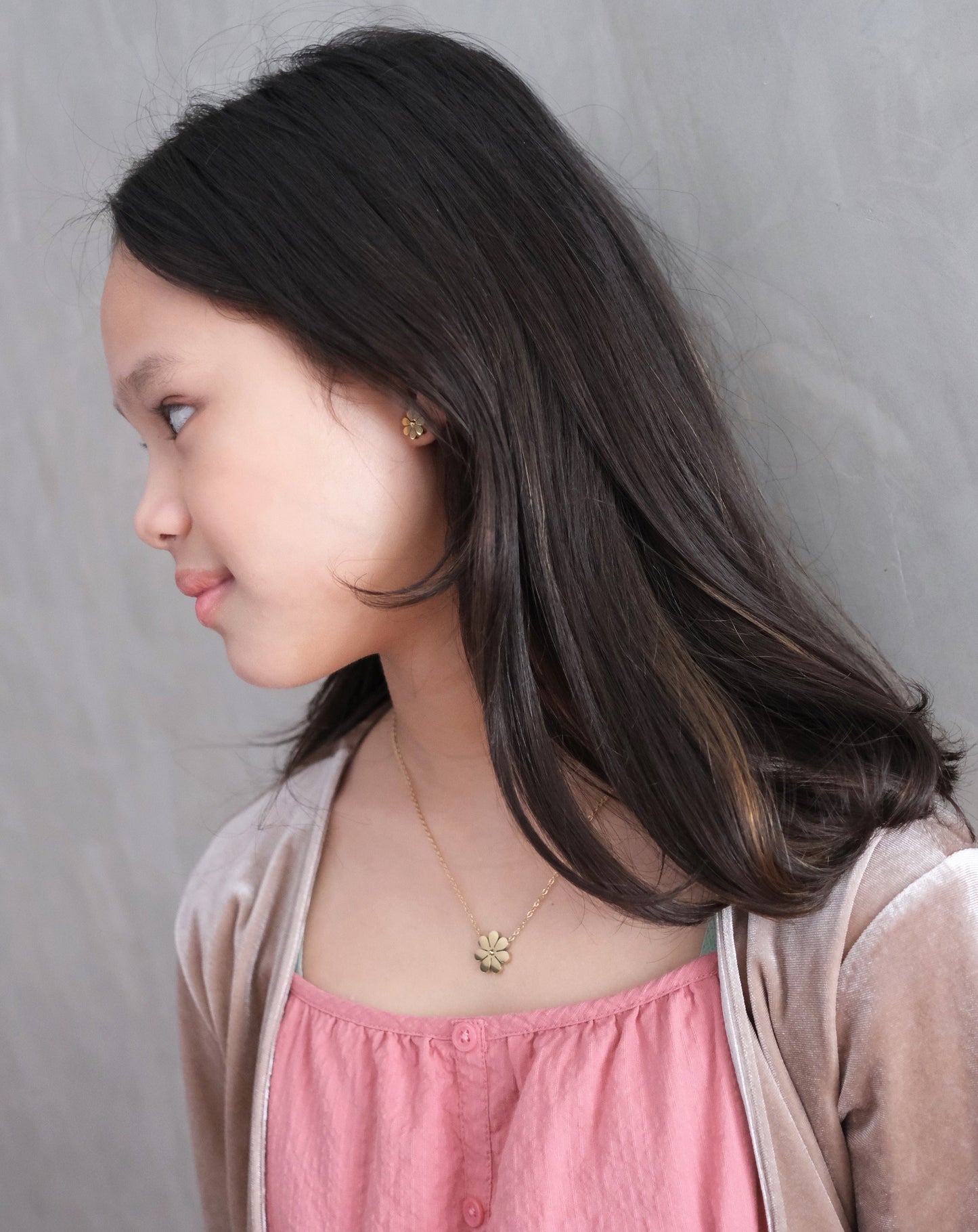 belle necklace